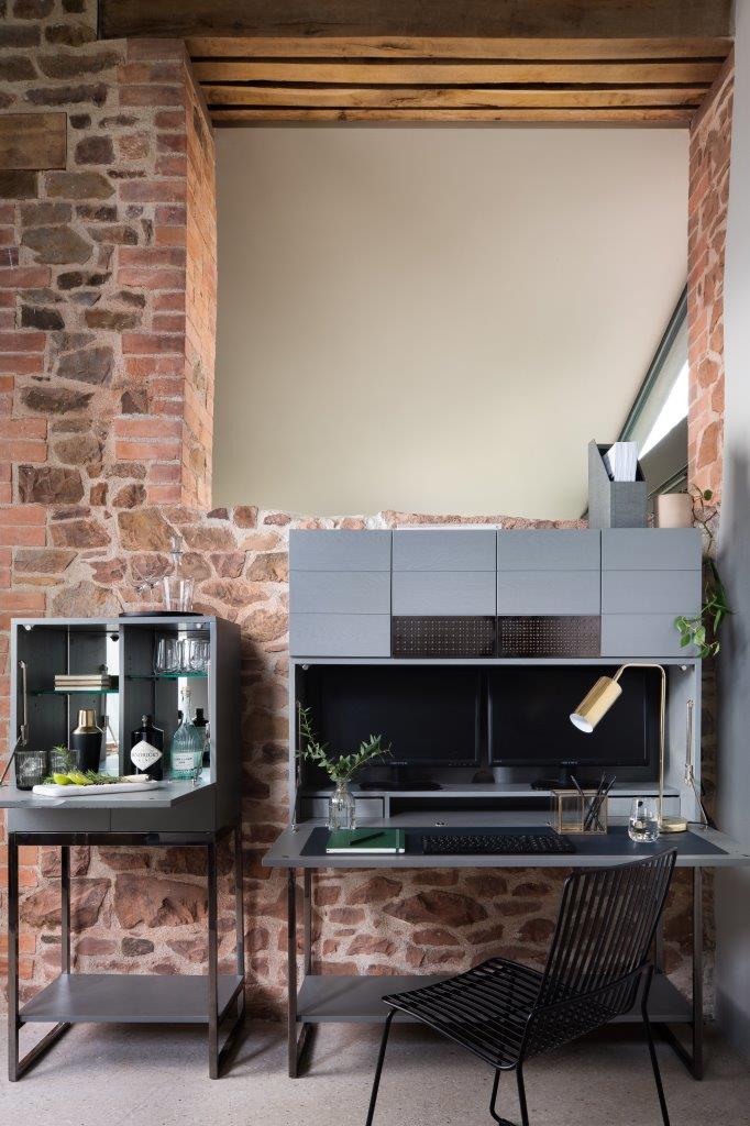 Savanna - Dark Chrome & Grey