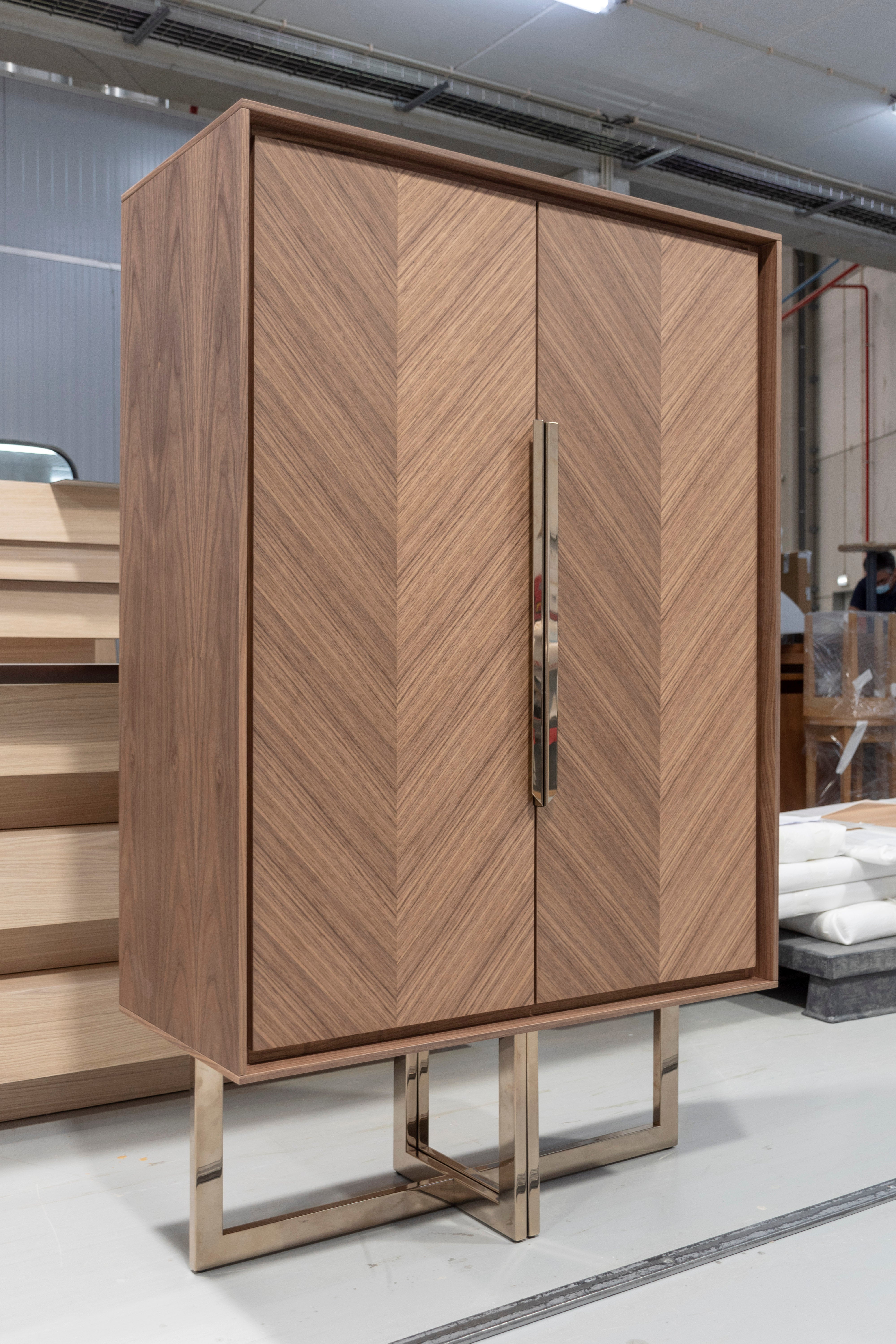 Wave - Natural Walnut