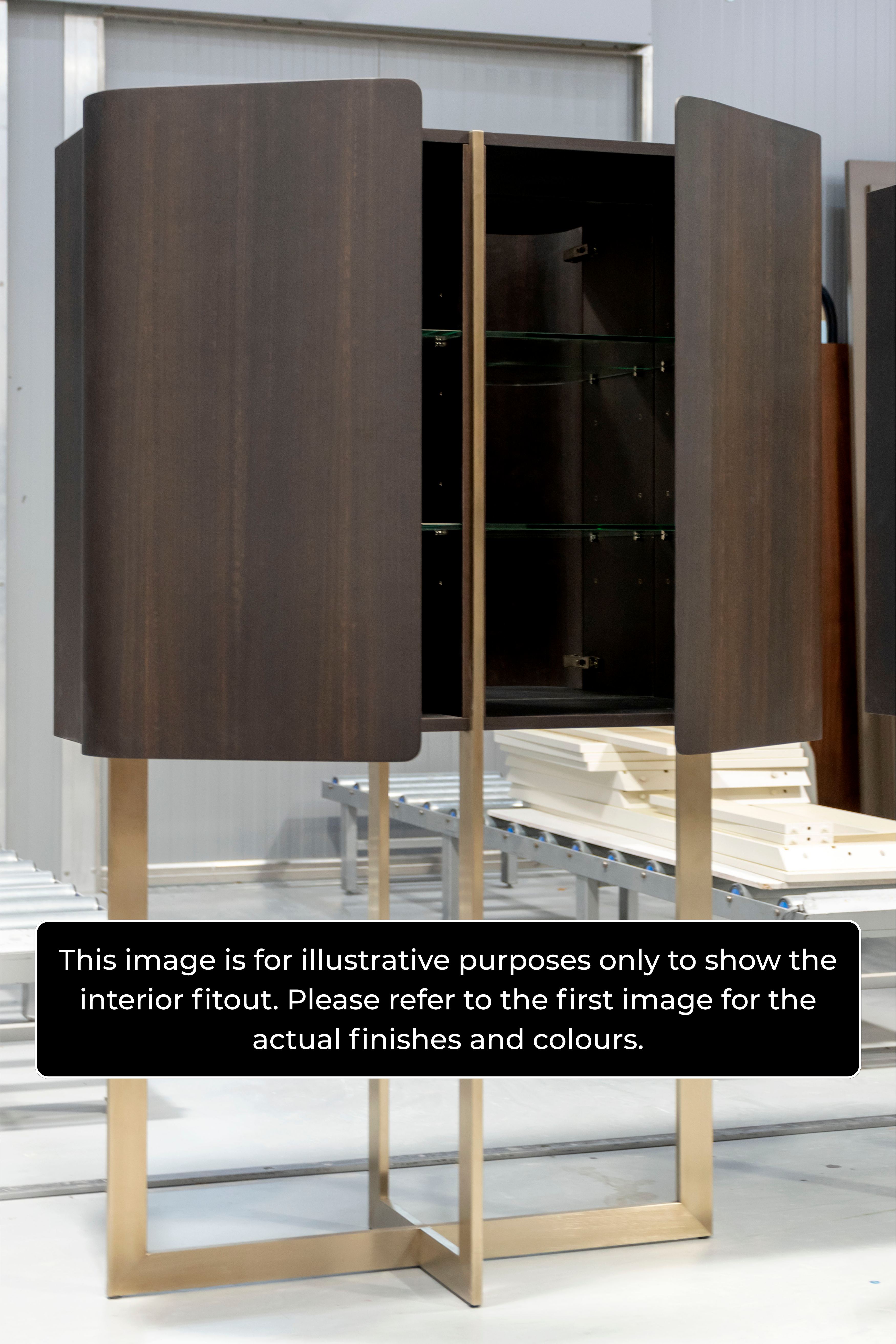 Lake - Natural Walnut