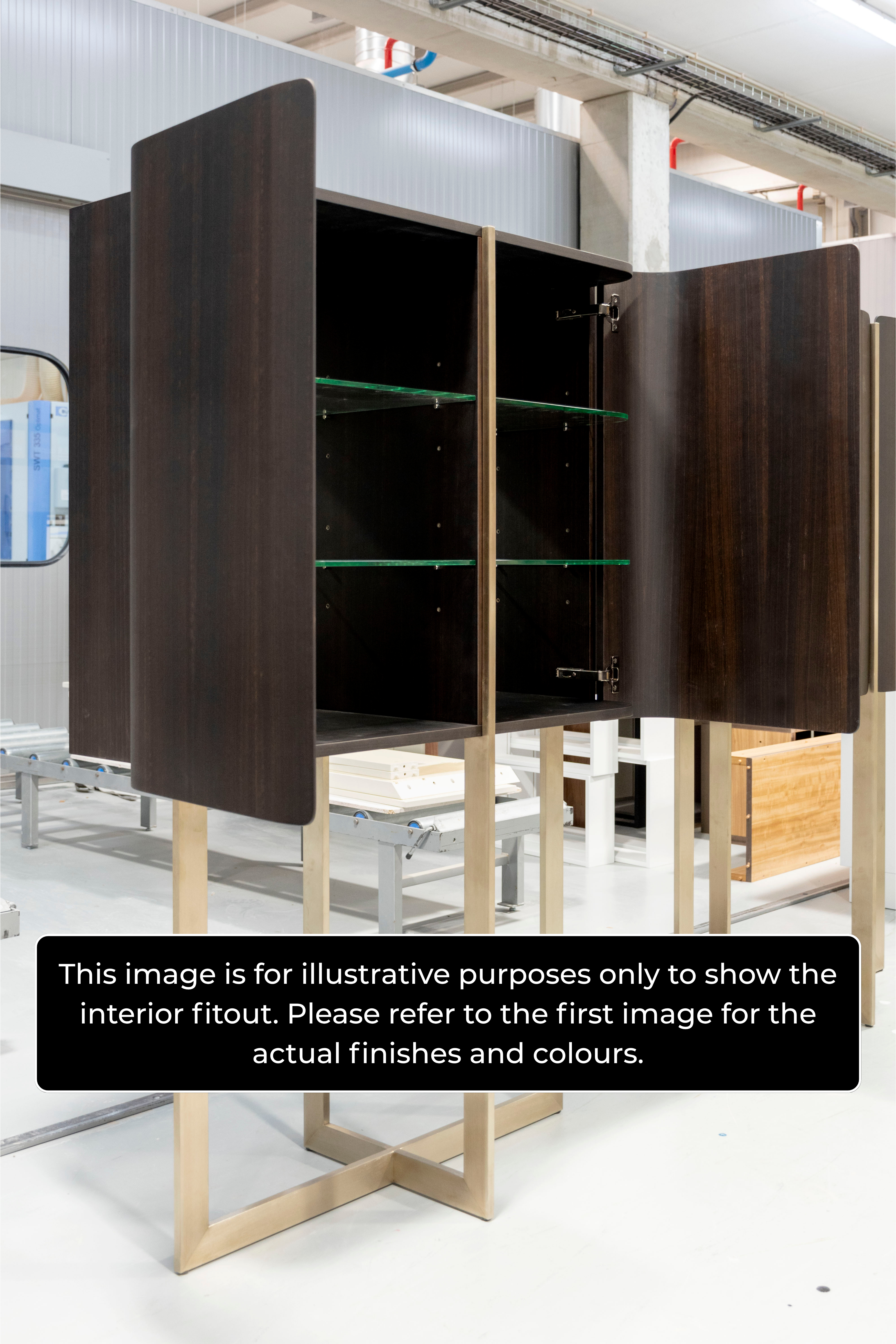 Lake - Natural Walnut